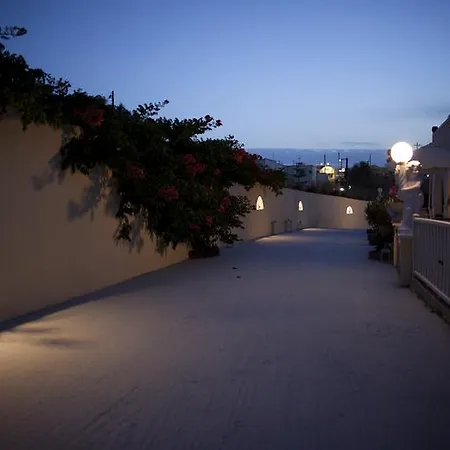 Angel Dahlia Collection Guest house